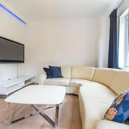Rent Like - Morskie Oko Iv Apartment