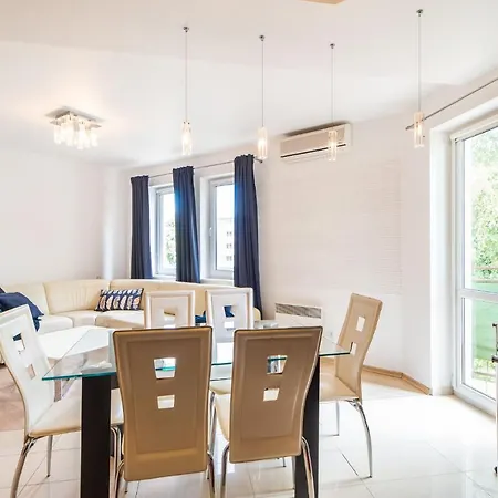 Rent Like - Morskie Oko Iv Apartment